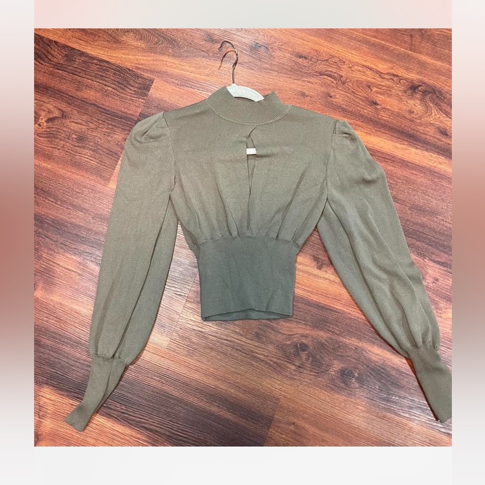 ZARA OLIVE / ARMY GREEN CUT OUT SWEATER